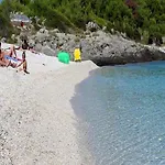 Om - One Bedroom With Balcony And Sea View Povlja (Brac)